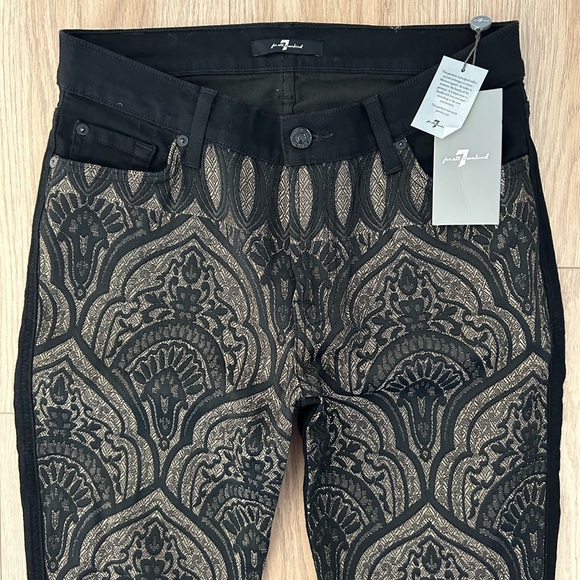 Seven for all Mankind Denim - Picture 2 of 6